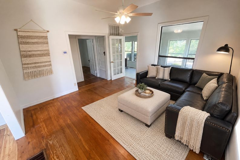 Photo 3 of 15 of 323 W 7th St, Chandler, OK