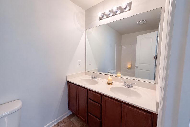 Photo 14 of 23 of 411 Sandybrooke Dr, High Point, NC