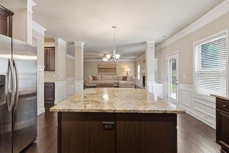 Photo 14 of 41 of 114 Madison St, Canton, GA