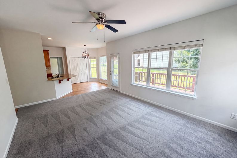 Photo 10 of 30 of 2318 Phlox Ct, Charlotte, NC