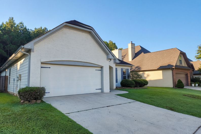 Photo 13 of 15 of 4233 Sierra Way, Gardendale, AL