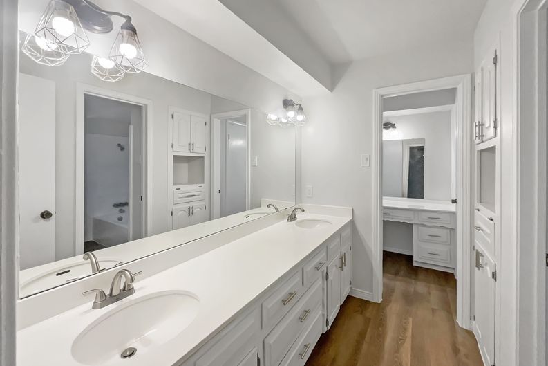 Photo 14 of 25 of 203 Westpark Dr S, McKinney, TX