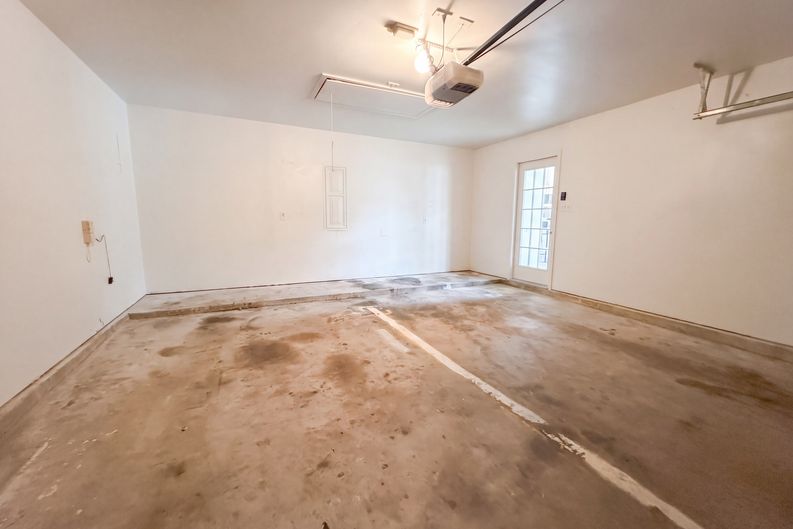 Photo 22 of 26 of 19043 Taverns Crossing Ln, Houston, TX