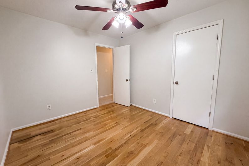 Photo 13 of 21 of 405 Annie Lee Rd, Trussville, AL