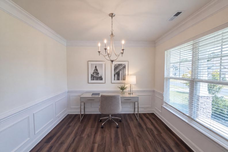 Photo 10 of 34 of 2455 Judson Dr, Gastonia, NC