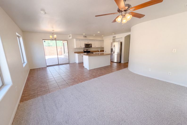Photo 9 of 30 of 25798 W Hilton Ave, Buckeye, AZ