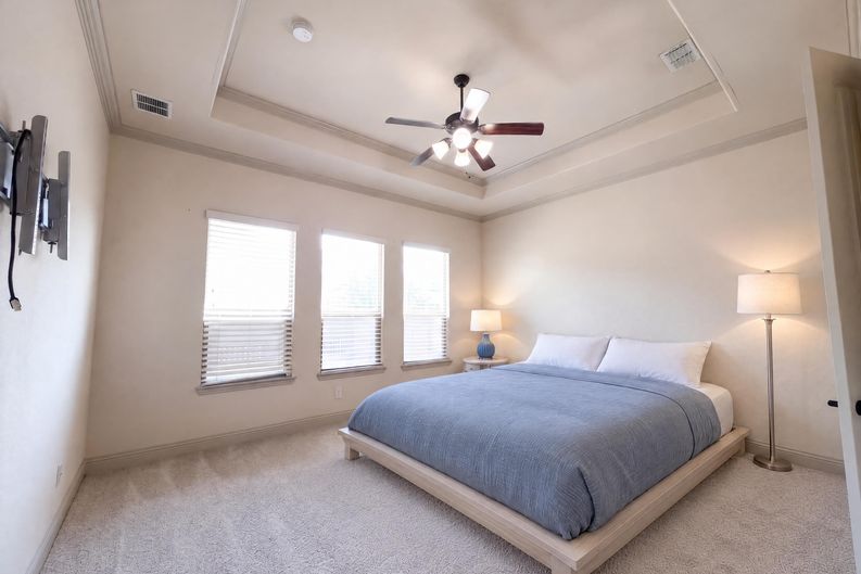 Photo 15 of 34 of 4905 Palm Springs Dr, McKinney, TX