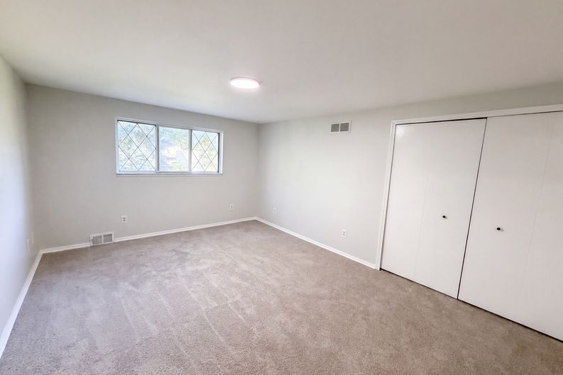 Photo 12 of 21 of 38651 Chartier St, Harrison Township, MI
