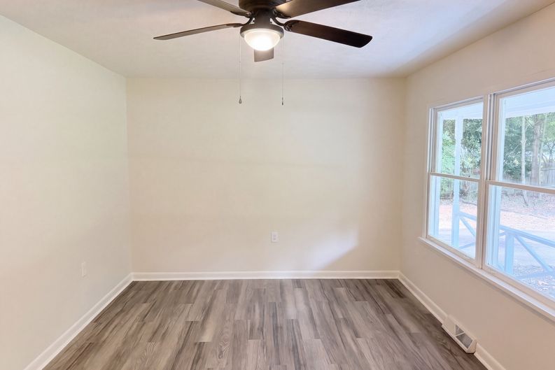 Photo 4 of 23 of 1181 Bouldercrest Cir, Watkinsville, GA