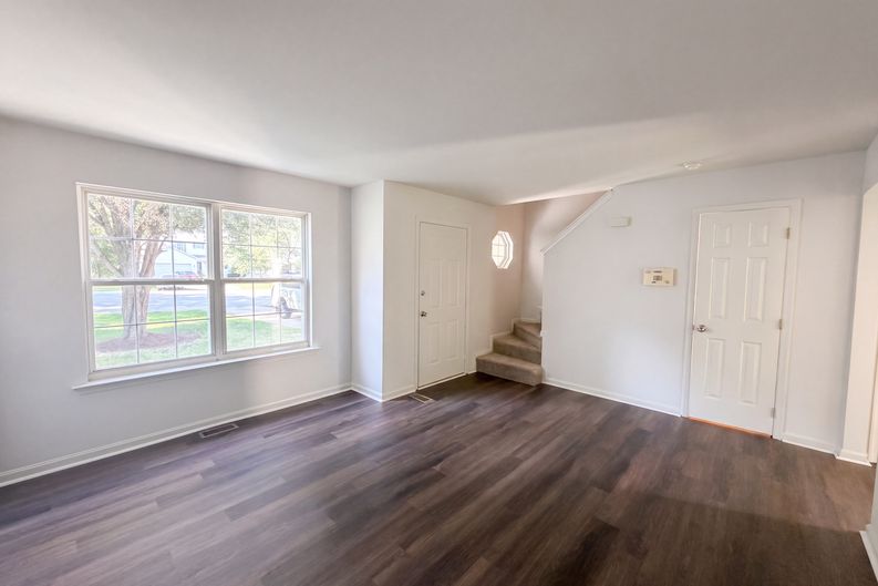Photo 8 of 41 of 10654 Quillback St, Waldorf, MD