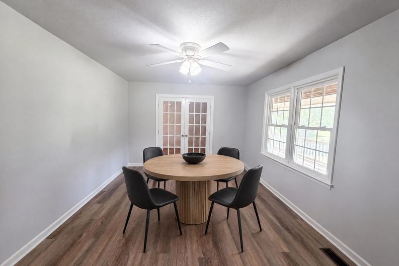 Photo 3 of 17 of 1804 Gade Bryant Rd, Moncure, NC