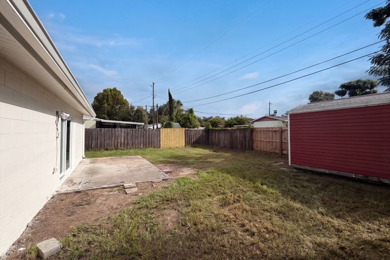 Photo 17 of 20 of 4610 Devon Ave, Lakeland, FL
