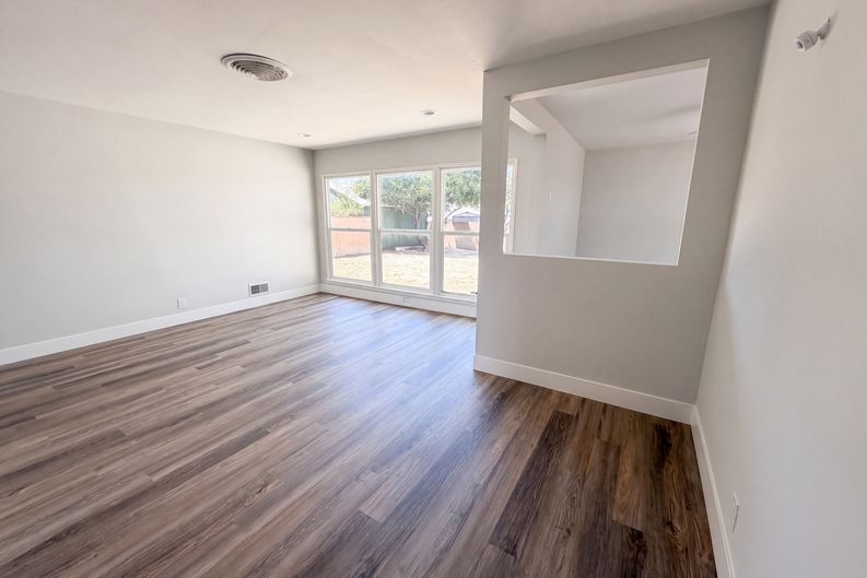 Photo 10 of 29 of 8015 Aldea Ave, LOS ANGELES, CA