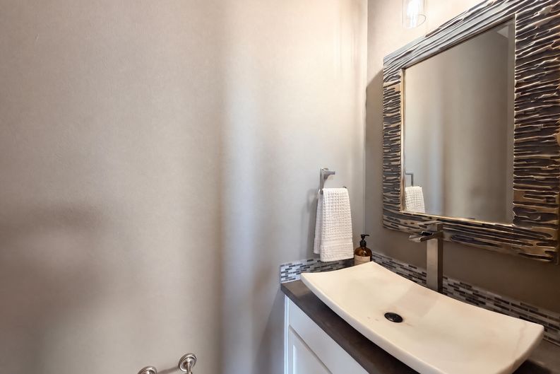 Photo 16 of 24 of 6702 Terania Cir, Katy, TX