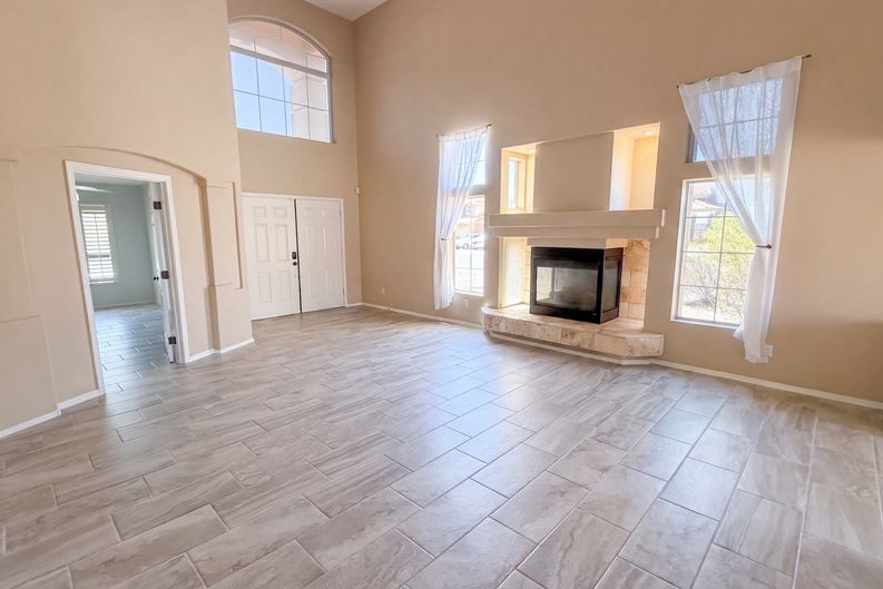 Photo 3 of 44 of 15652 W Calavar Rd, Surprise, AZ