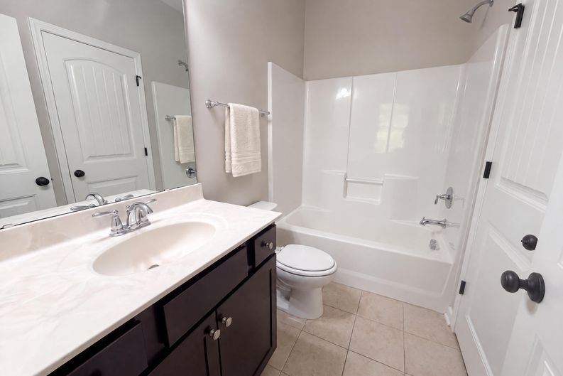 Photo 10 of 18 of 6302 Cabin Branch Dr, Durham, NC