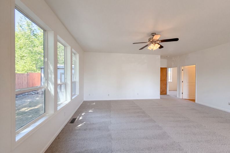 Photo 11 of 23 of 19015 SW Jessica Way, Beaverton, OR