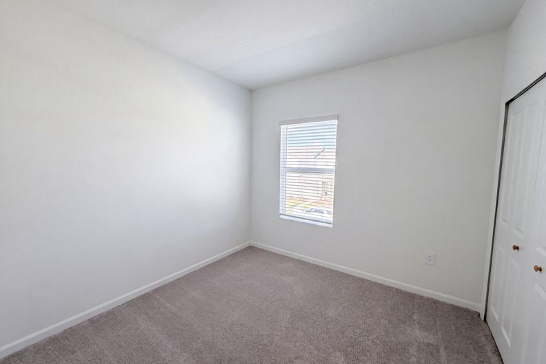 Photo 16 of 24 of 2172 Rider Rain Ln, Apopka, FL