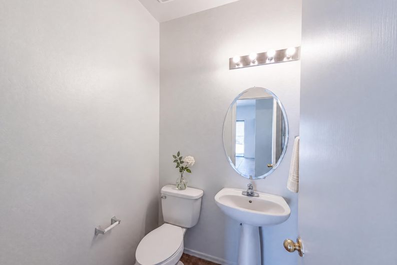 Photo 14 of 29 of 25660 W Elwood St, Buckeye, AZ