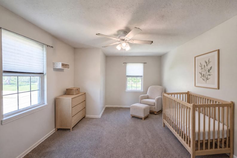 Photo 16 of 31 of 23691 Redfern Rd, Columbia Station, OH