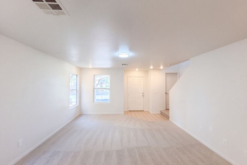 Photo 3 of 22 of 11606 Elcadore St, Las Vegas, NV