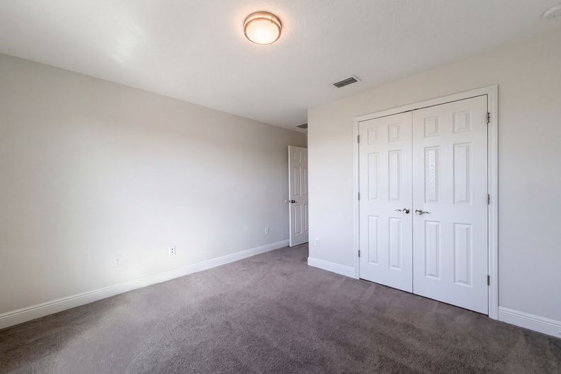 Photo 23 of 33 of 12643 Horseshoe Bend Dr, Lithia, FL