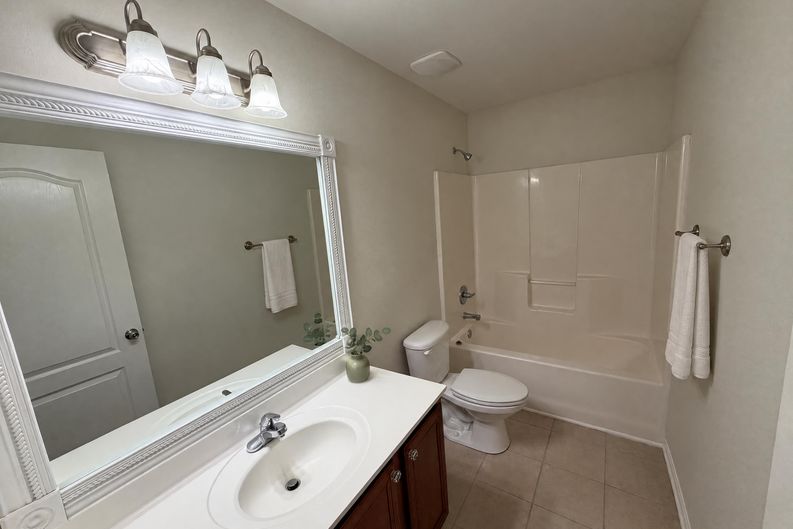 Photo 20 of 39 of 9518 Rushmore Cir, Braselton, GA