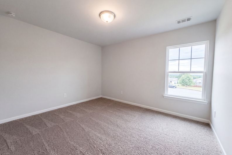 Photo 4 of 27 of 8618 Blair Ct, Douglasville, GA