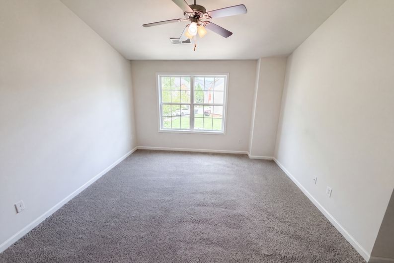 Photo 10 of 23 of 2111 Ferentz Trce, Norcross, GA