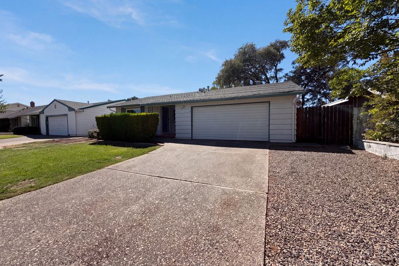 Photo 25 of 27 of 9630 Beachwood Dr, Orangevale, CA