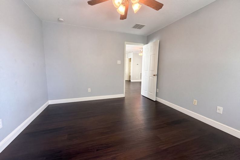 Photo 16 of 29 of 7002 Crockett Ridge Dr, Richmond, TX