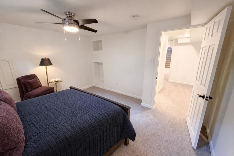 Photo 24 of 29 of 1741 S Krameria Way, Denver, CO