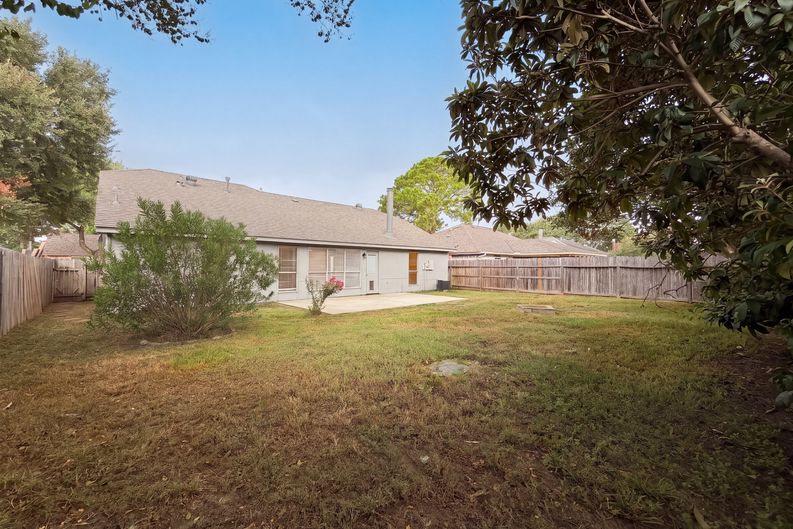 Photo 15 of 16 of 19414 Winding Branch Dr, Katy, TX