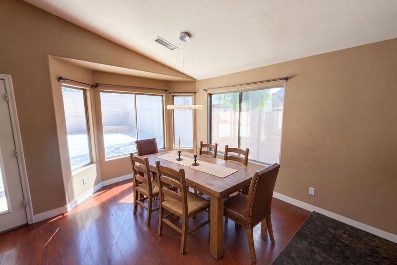 Photo 11 of 37 of 11787 S 174th Ave, Goodyear, AZ