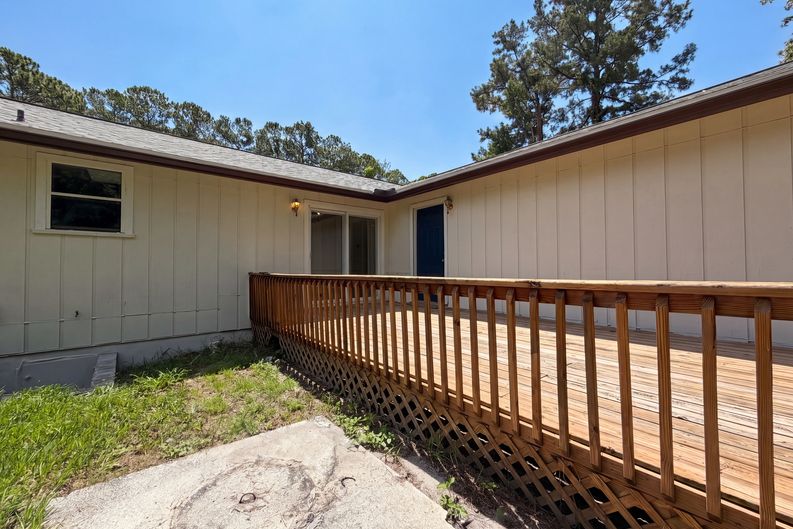 Photo 16 of 17 of 8510 McNeill Rd, Jacksonville, FL