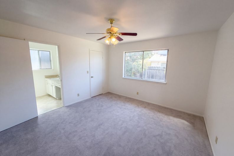 Photo 10 of 15 of 1372 Ruffino Ct, Manteca, CA