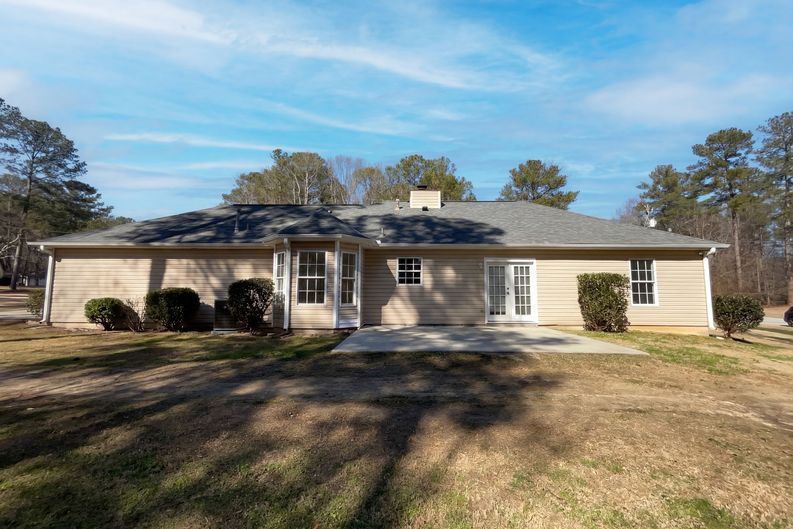 Photo 10 of 18 of 165 Christian Woods Dr, Conyers, GA