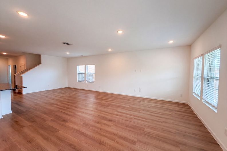 Photo 7 of 21 of 2506 Tahoe Dr, Seagoville, TX