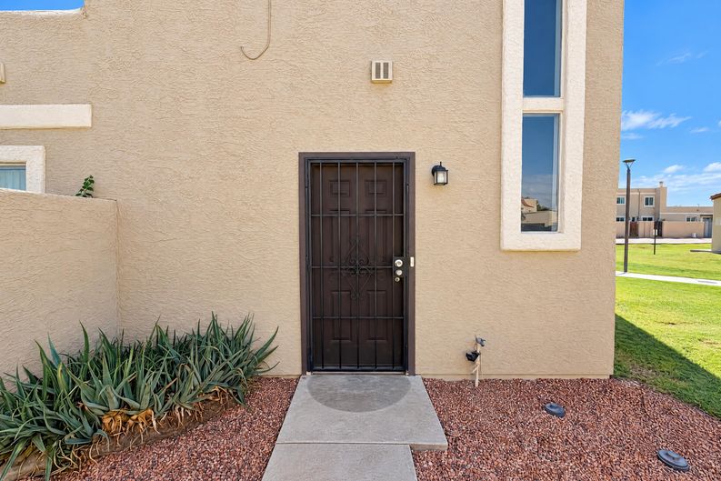 Photo 24 of 28 of 431 E Pecan Rd, Phoenix, AZ