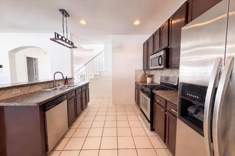 Photo 6 of 20 of 1232 Spanish Moss Dr, Savannah, TX