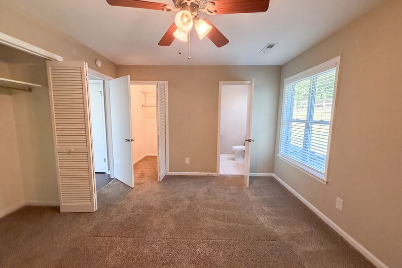 Photo 4 of 17 of 6009 Lanai Ln, Fort Mill, SC