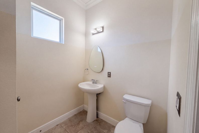 Photo 19 of 29 of 918 Blackthorn Dr, Apopka, FL