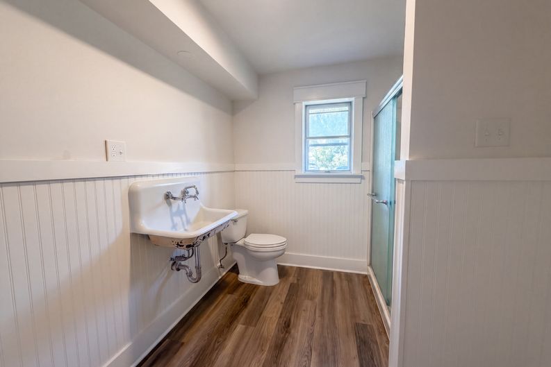 Photo 11 of 23 of 808 Griffin St, McKinney, TX