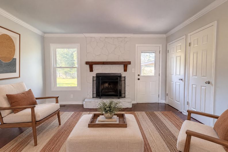 Photo 8 of 17 of 2984 Fetlock Dr SW, Marietta, GA