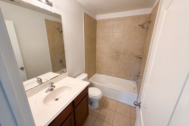 Photo 13 of 21 of 20523 Freedom River Dr, Humble, TX