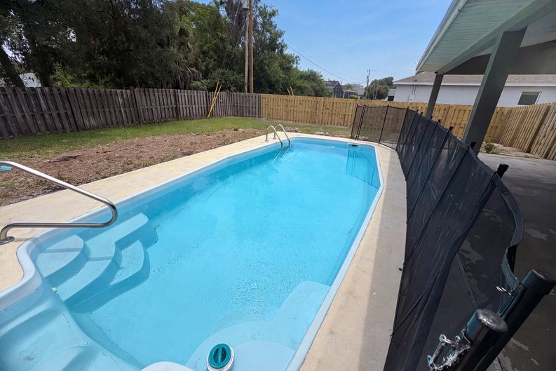 Photo 25 of 29 of 711 SE Celtic Ave, Port Saint Lucie, FL