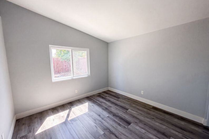 Photo 17 of 27 of 29655 Eagle Crest Ave, Murrieta, CA
