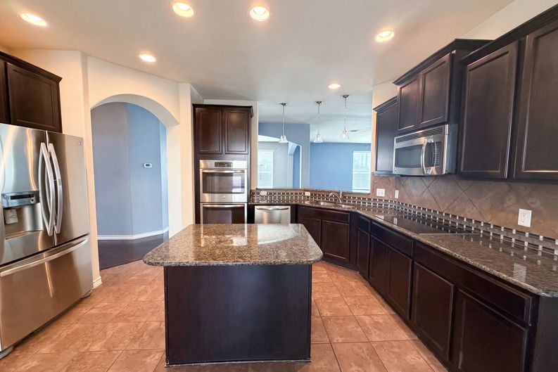 Photo 6 of 24 of 824 Tuscan Rd, Harker Heights, TX