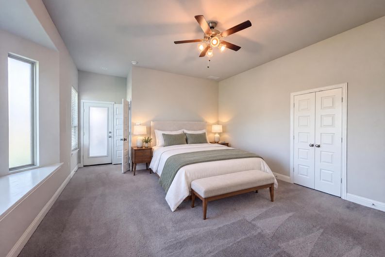 Photo 19 of 46 of 1208 Redbud St, Howe, TX