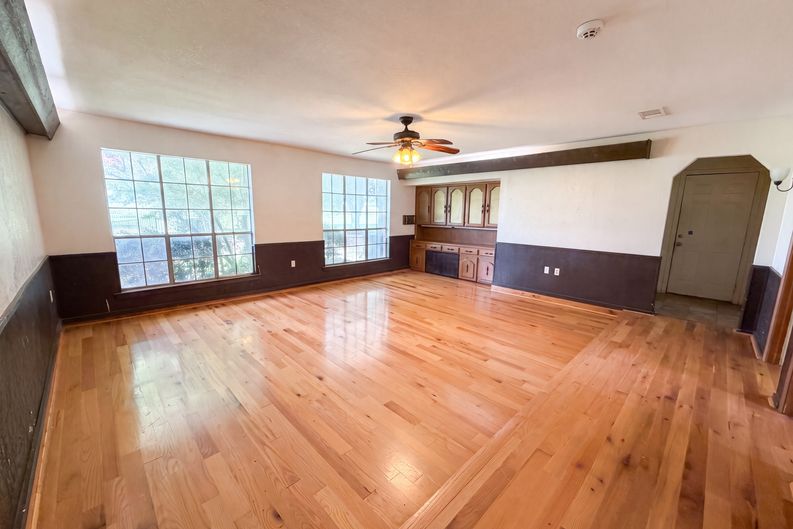 Photo 9 of 20 of 100 Dubb Ln, Red Oak, TX